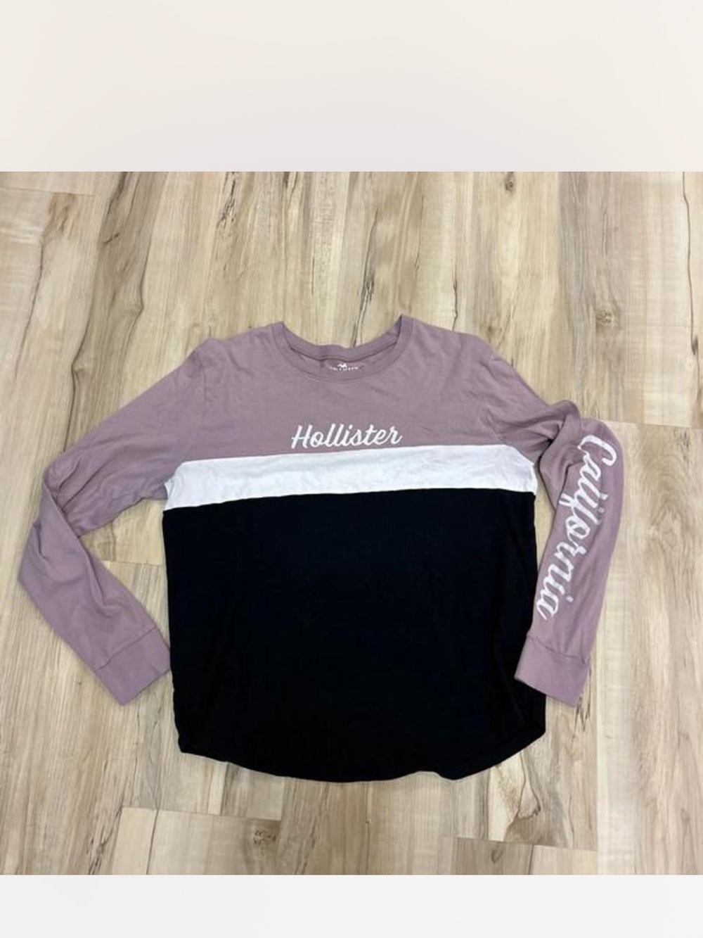 Hollister Mauve, White & Black Colorblock Long Sleeve Tee